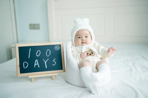 浙江四个月宝宝咬下嘴唇